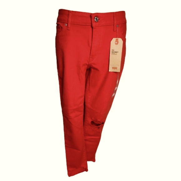 Levi's Denim - Levi's 711 Skinny Ankle Jean in Candy Apple Red